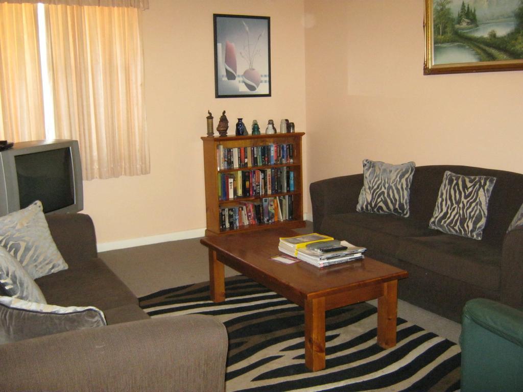 Lakes Entrance Holiday Units Exterior photo