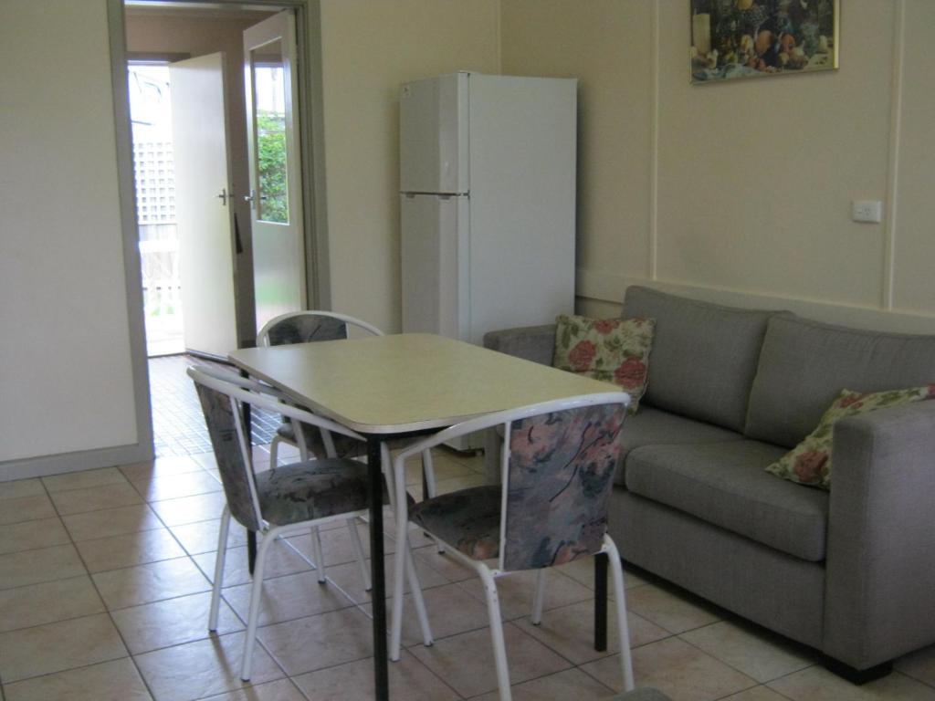 Lakes Entrance Holiday Units Exterior photo