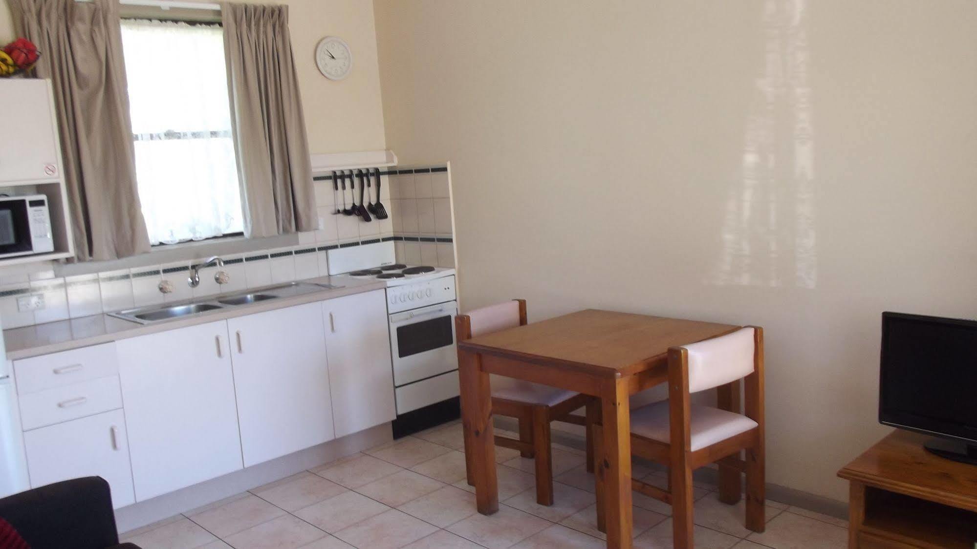 Lakes Entrance Holiday Units Exterior photo