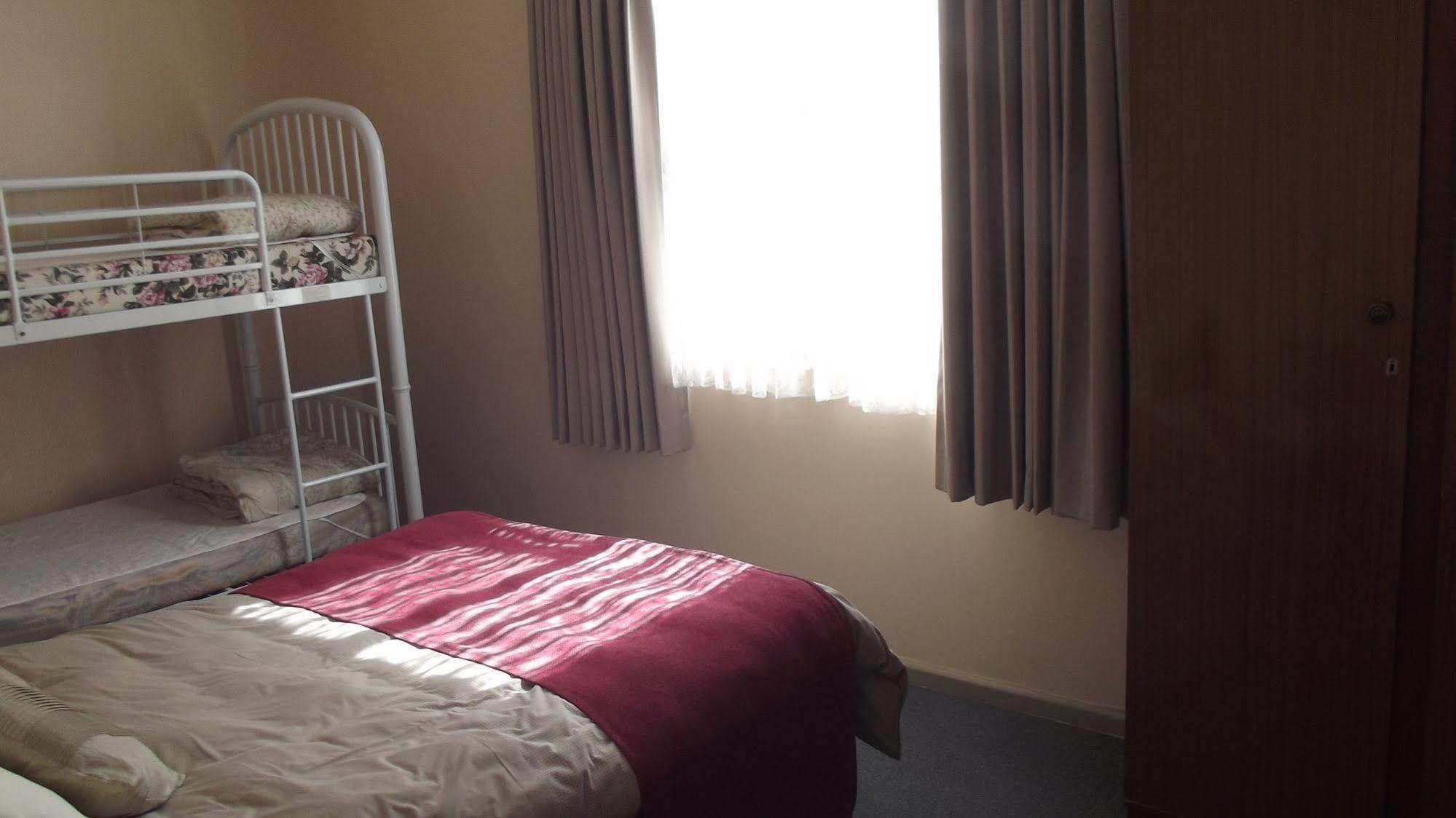 Lakes Entrance Holiday Units Exterior photo