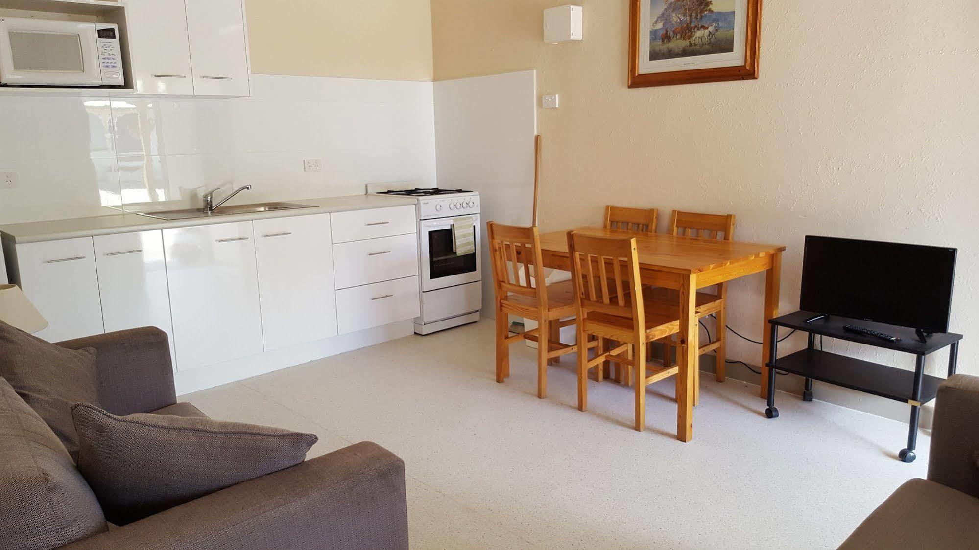 Lakes Entrance Holiday Units Exterior photo