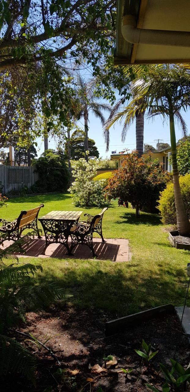 Lakes Entrance Holiday Units Exterior photo